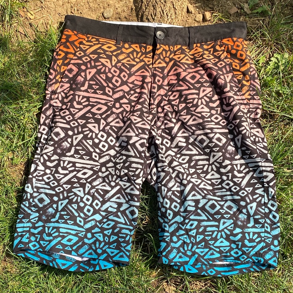 American Rag Surf & City Board Shorts 34 Black/Blue/Red/Orange